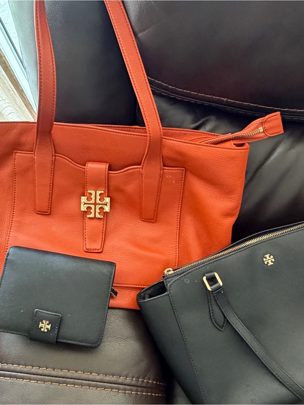 Tory Burch lot 3 PcsOrange Meyer Plaque Tote, Black Robinson Tote &  Mini Wallet